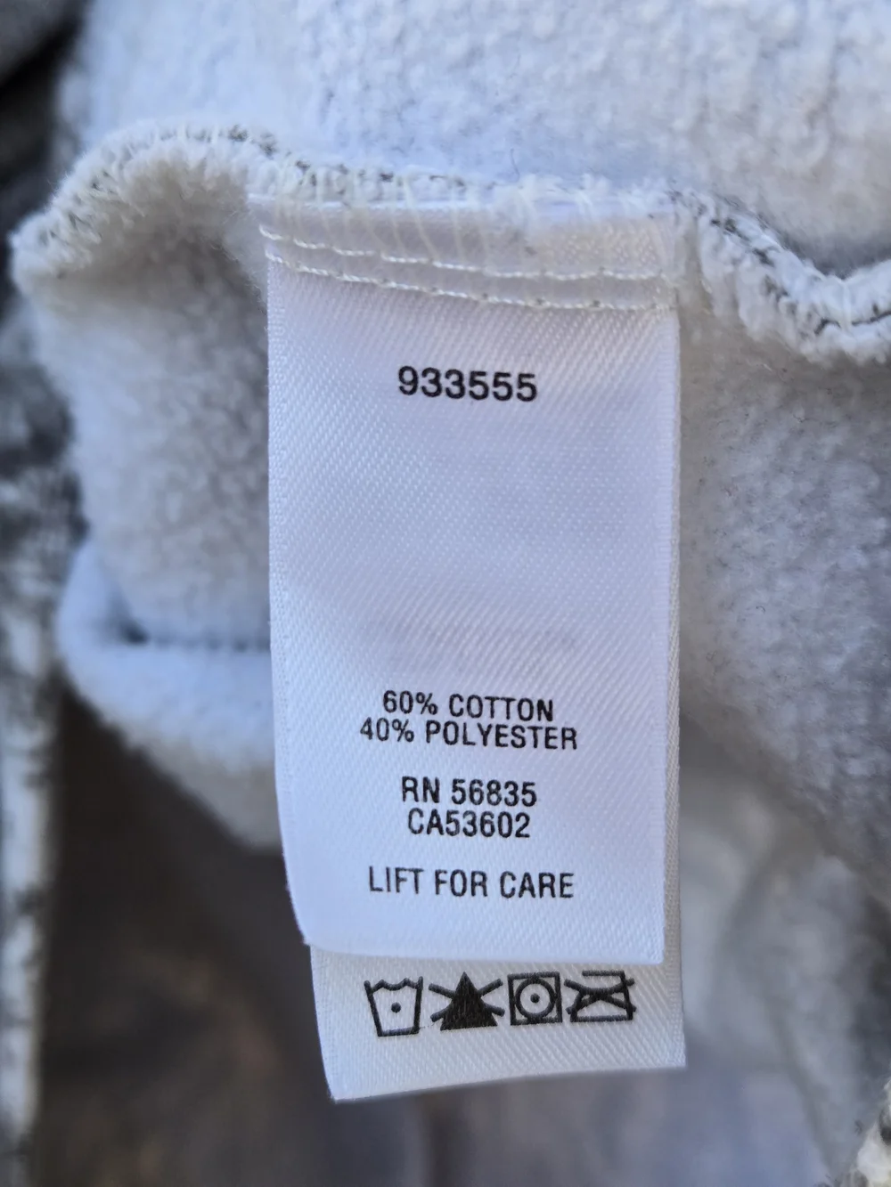 Predator Quest Camo Hoodie with Orange Eye Graphic Cabelas Large
